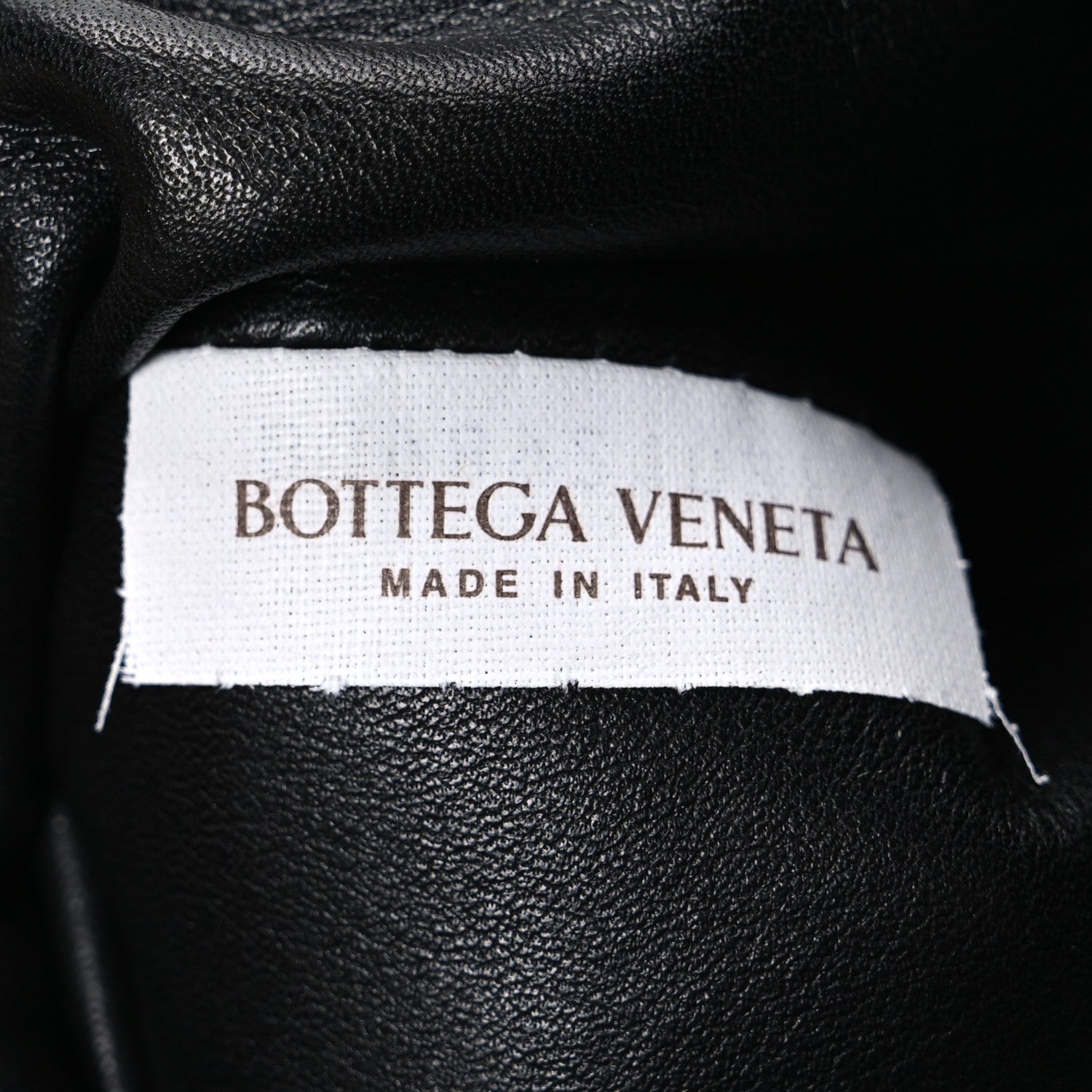Butter Calfskin The Mini Pouch Black