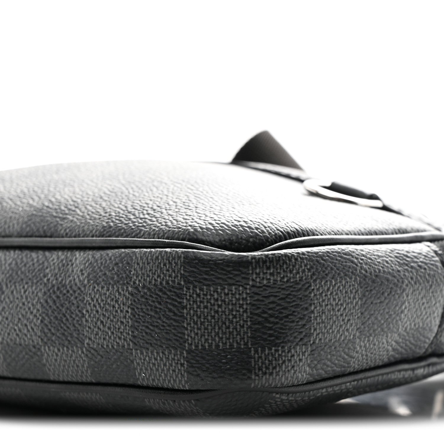 Damier Graphite Scott Messenger
