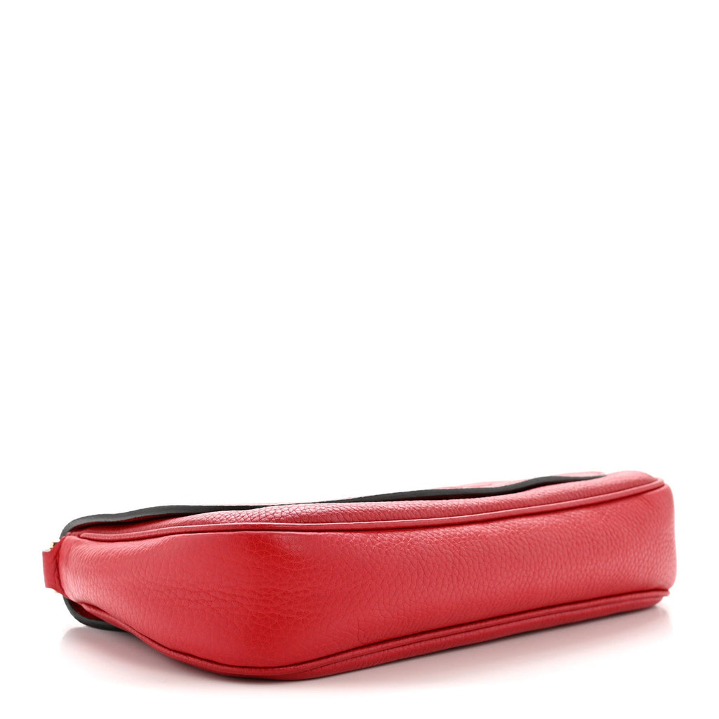Pebbled Calfskin Medium Soho Flap Crossbody Tabasco Red