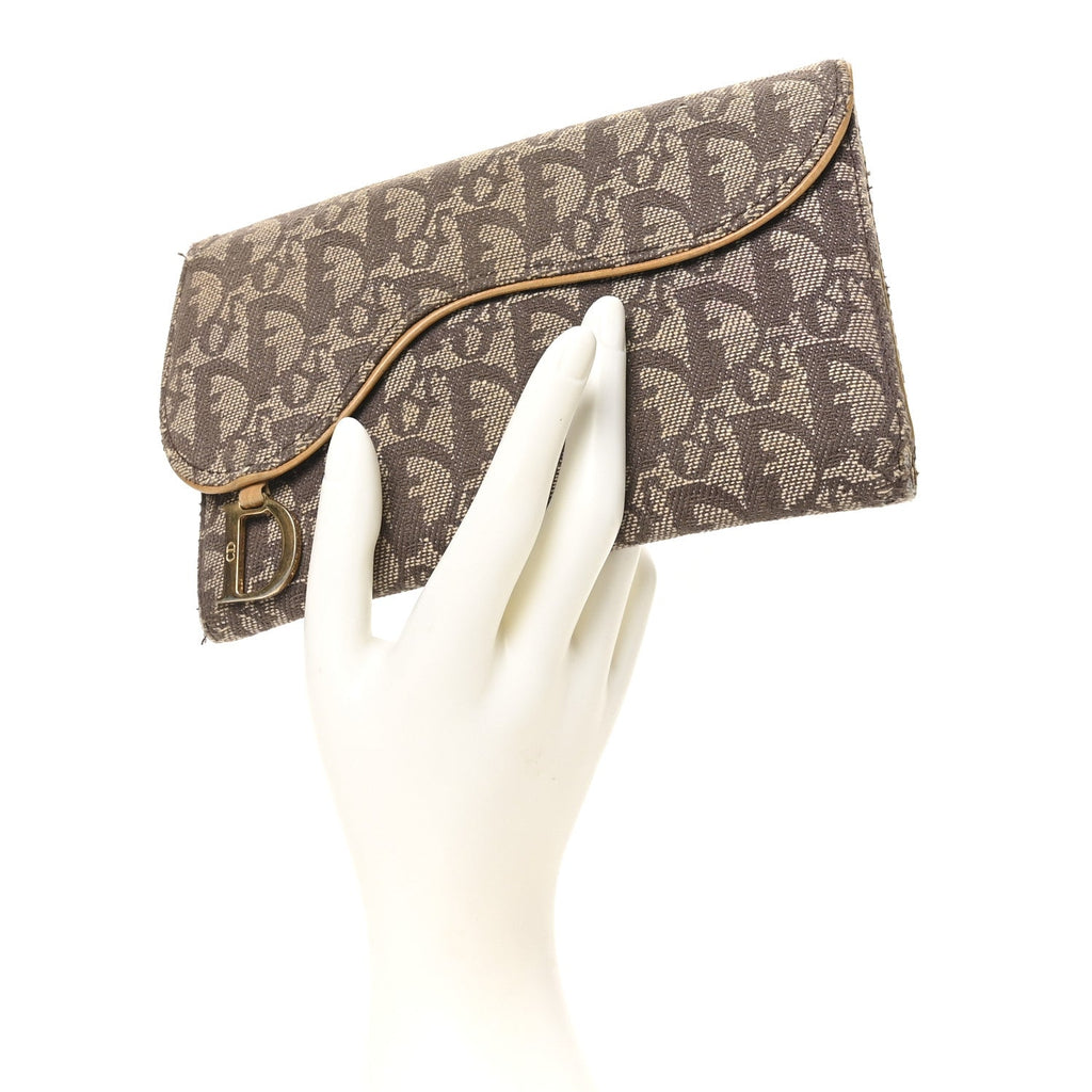 Monogram Saddle Wallet Beige