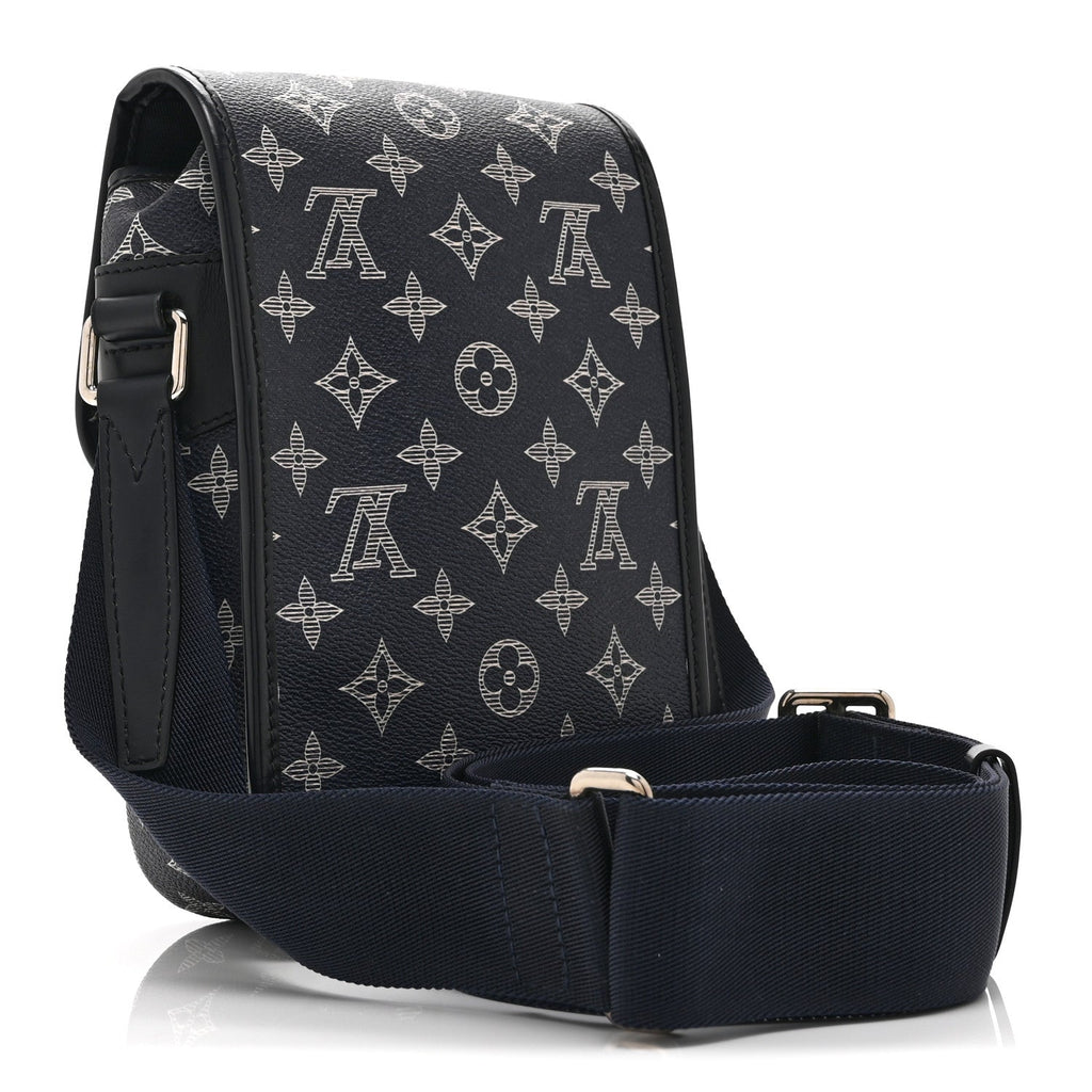 Savane Monogram Elephant Chapman Messenger BB Encre