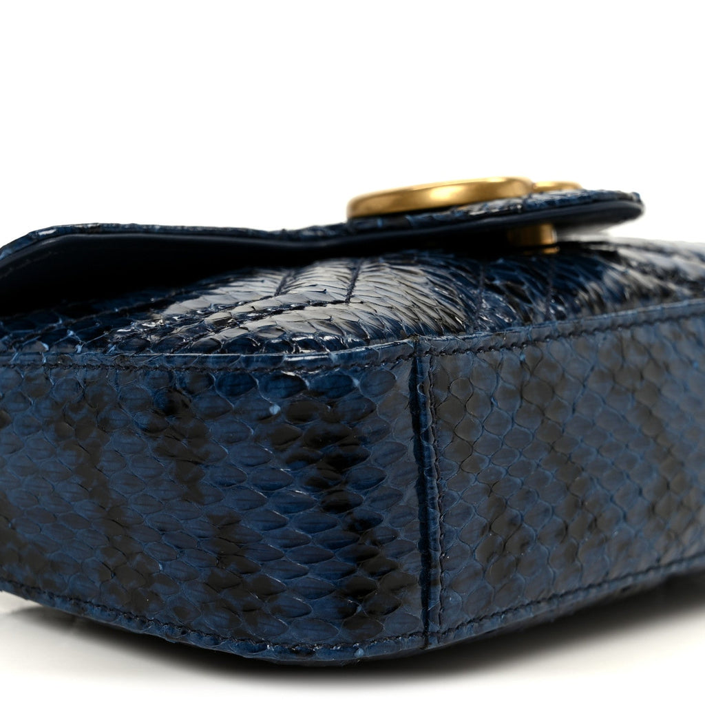 Snakeskin Matelasse Super Mini GG Marmont Shoulder Bag Blue