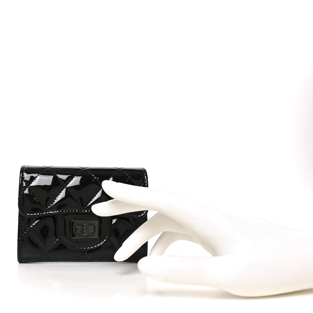 Patent Quilted Reissue Flap  Holder Wallet So Black