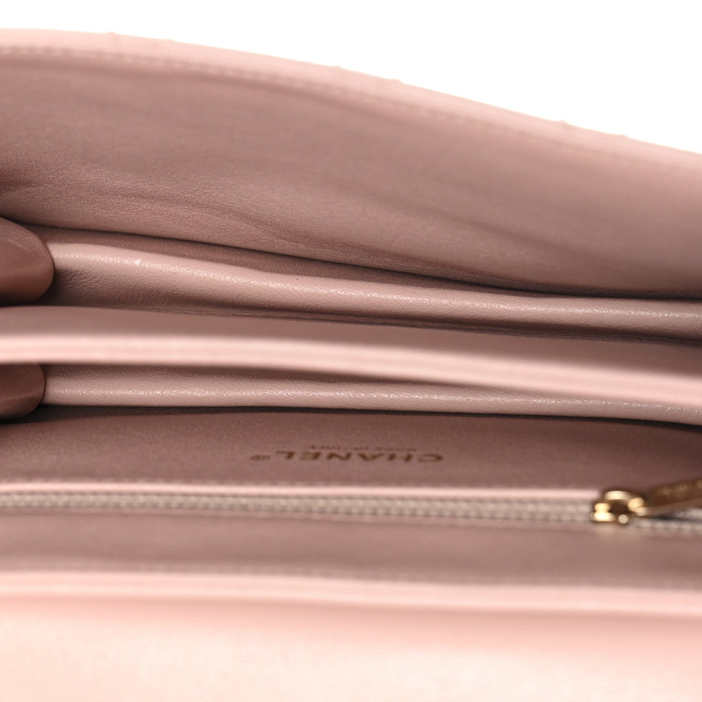 Sheepskin Quilted Beauty Lock Flap Pink
