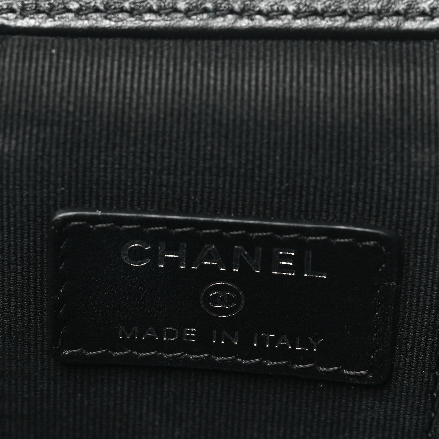 Caviar Quilted Mini Vanity Case With Chain Black