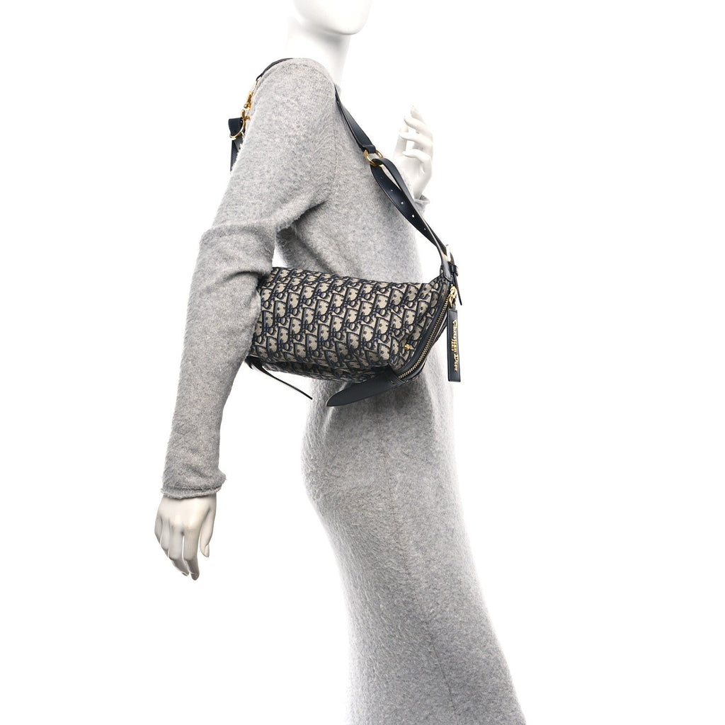 Oblique Medium D-Journey Bag Blue