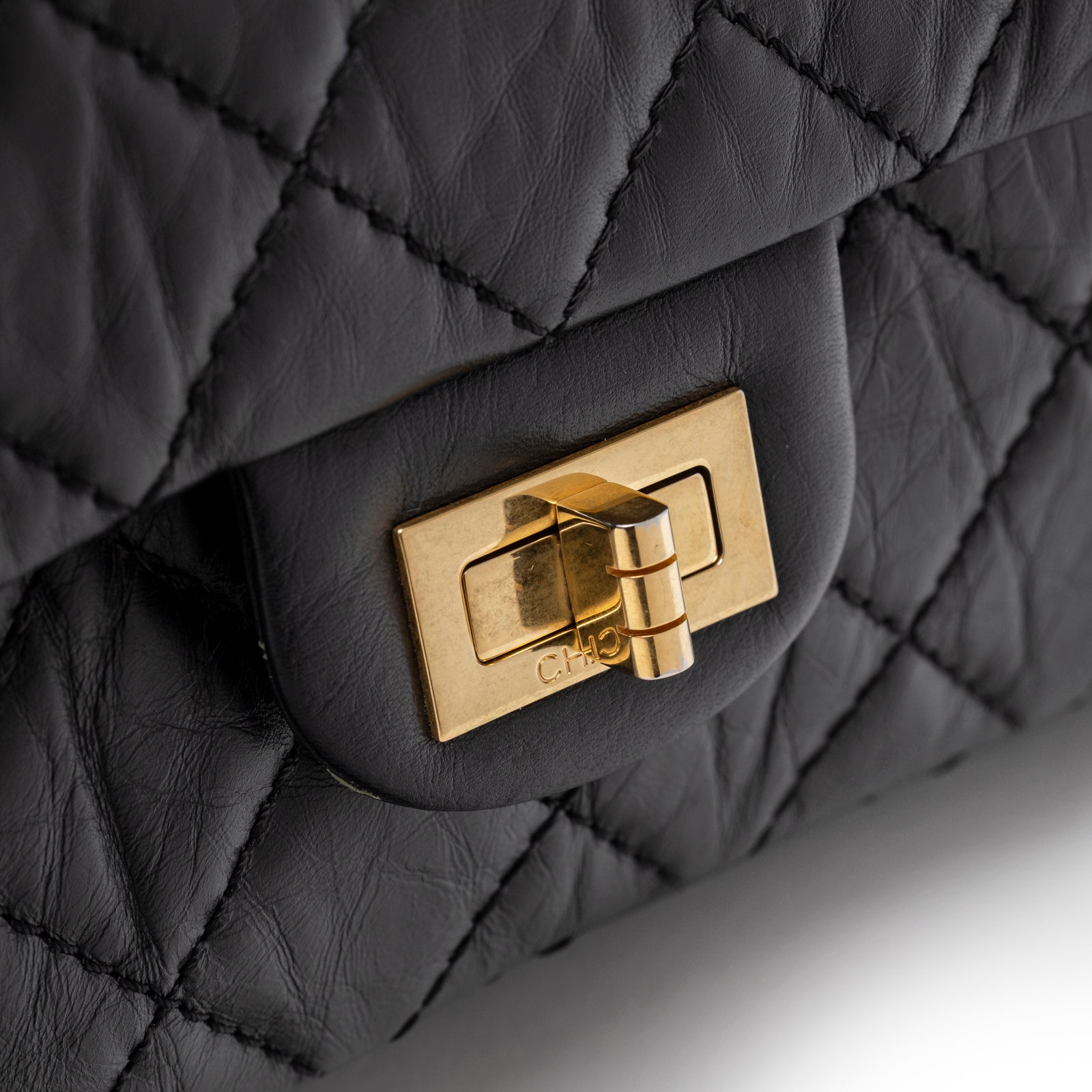 Chanel 2.55 Reissue 226 Flap Black Aged Calfskin Brushed Gold Hardware