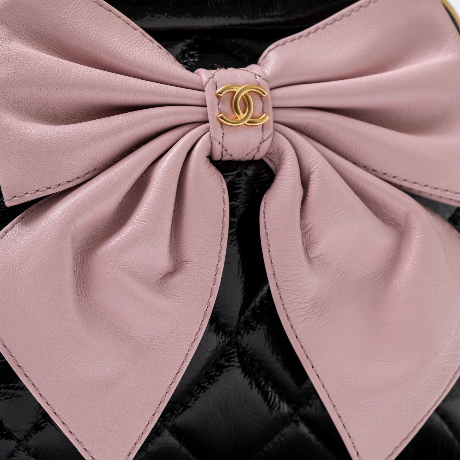 Chanel Maxi Bow Clutch With Chain Black and Pink Shiny Quilted Patent Crumpled Lambskin Brushed Gold Hardware
