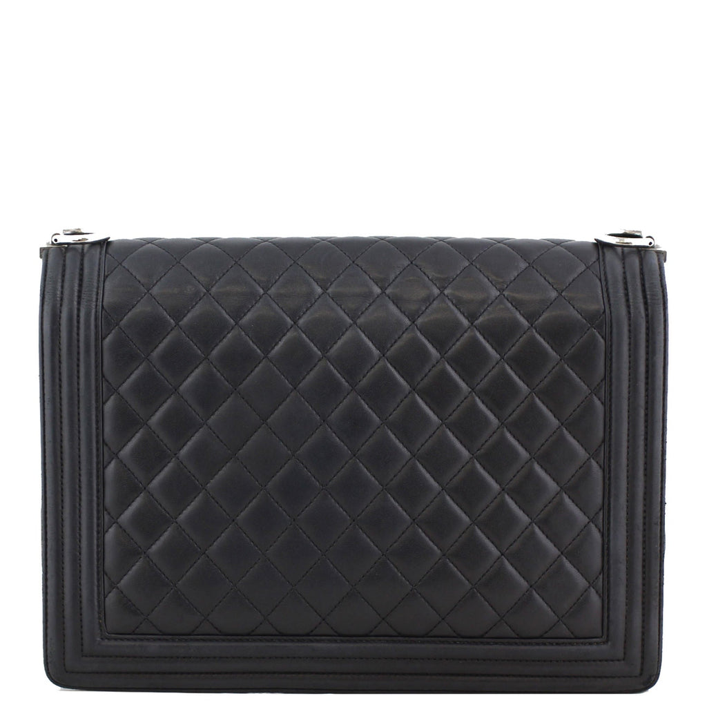 Chanel Boy Large | 19 Series
