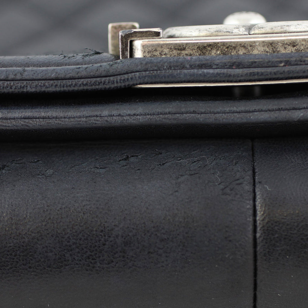 Chanel Boy Large | 19 Series