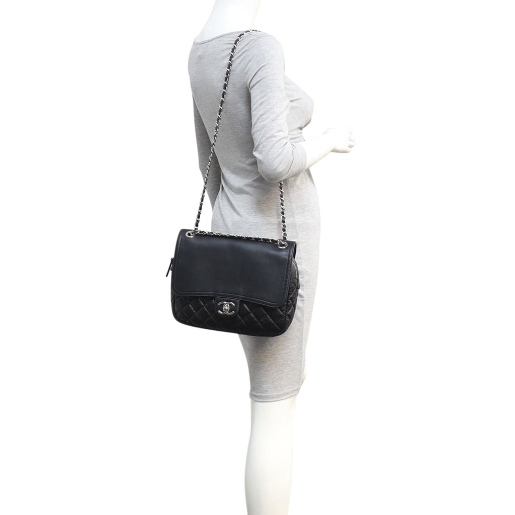 Chanel Easy Zip Flap Bag