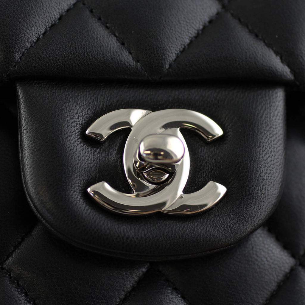 Chanel Classic Double Flap Medium