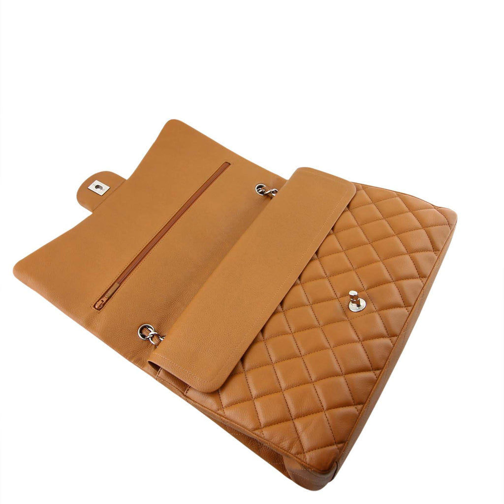 Chanel Classic Double Flap Maxi | Tan