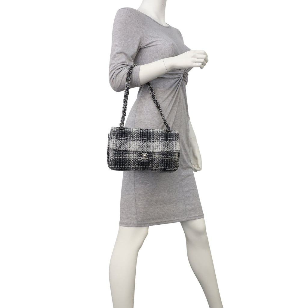 Chanel Classic Double Flap Medium Tweed