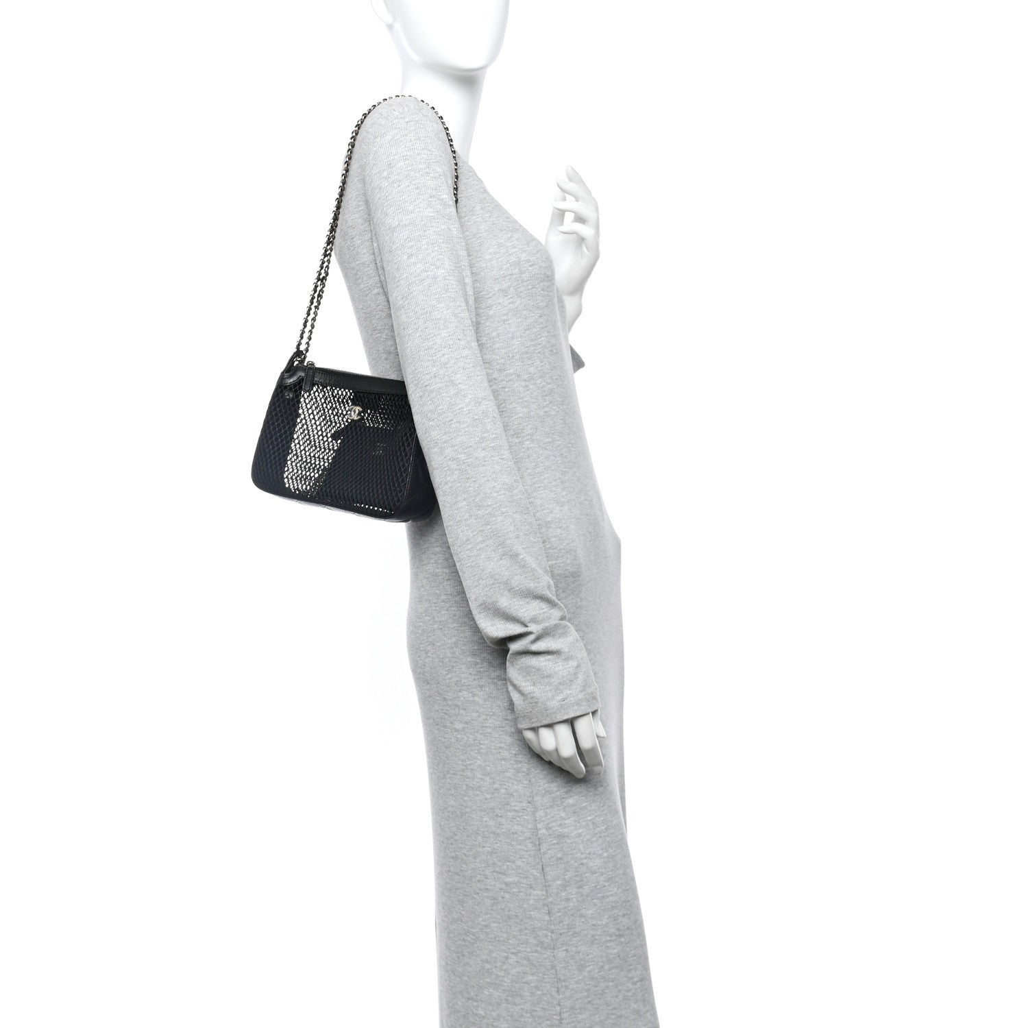 Mesh Shiny Lambskin Clutch With Chain Black