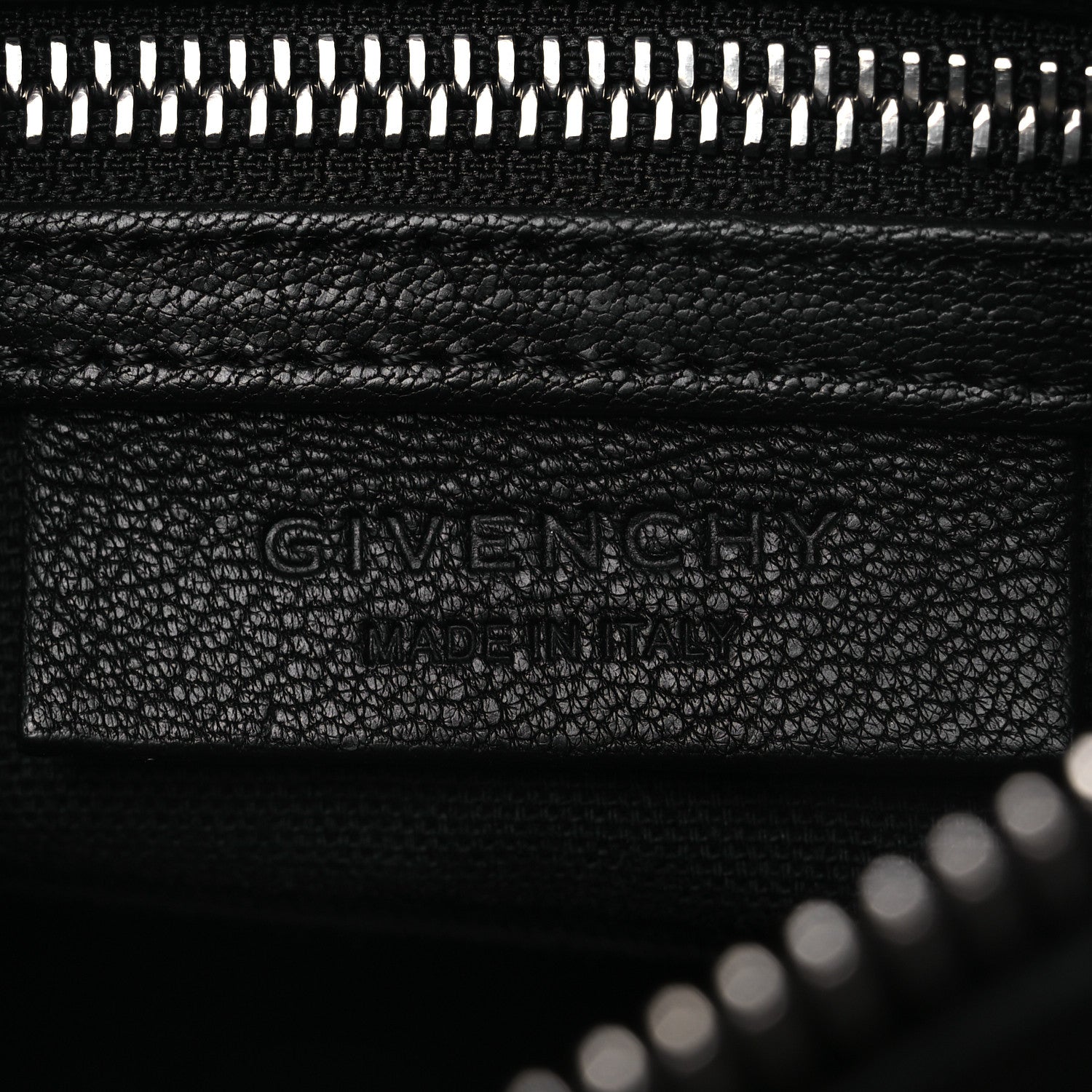 Sugar Goatskin Small Pandora Black