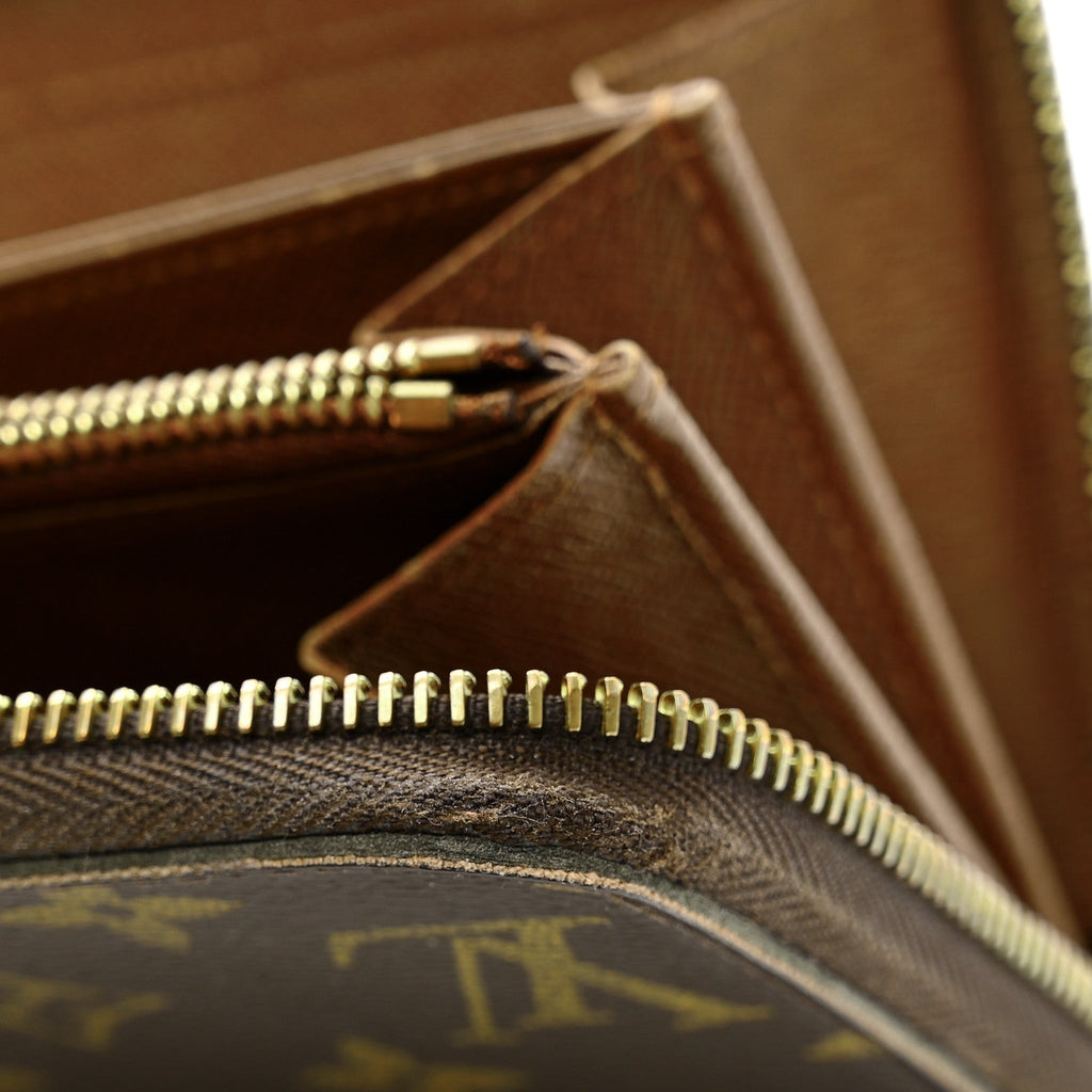Monogram Zippy Wallet