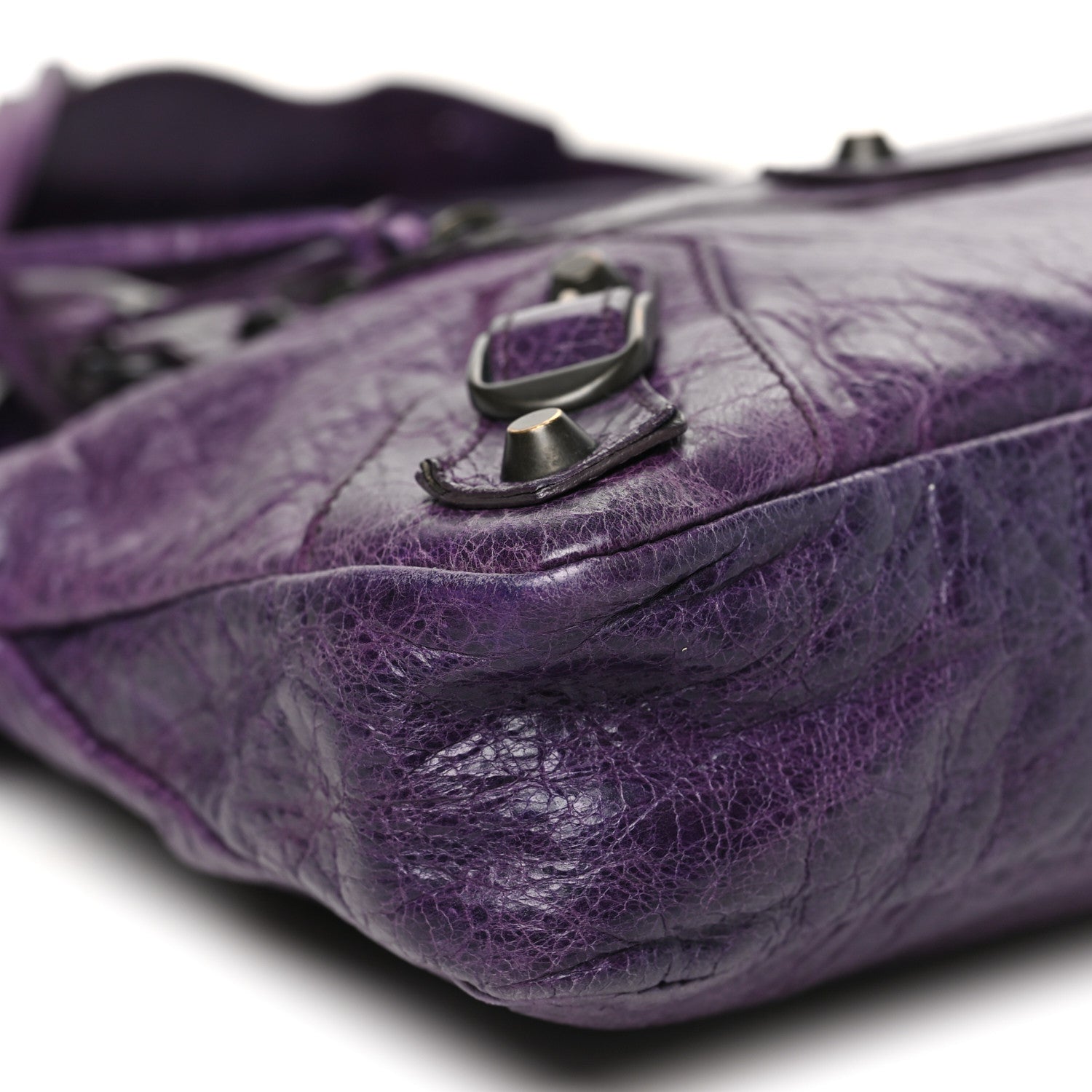Agneau Classic Hardware First Raisin
