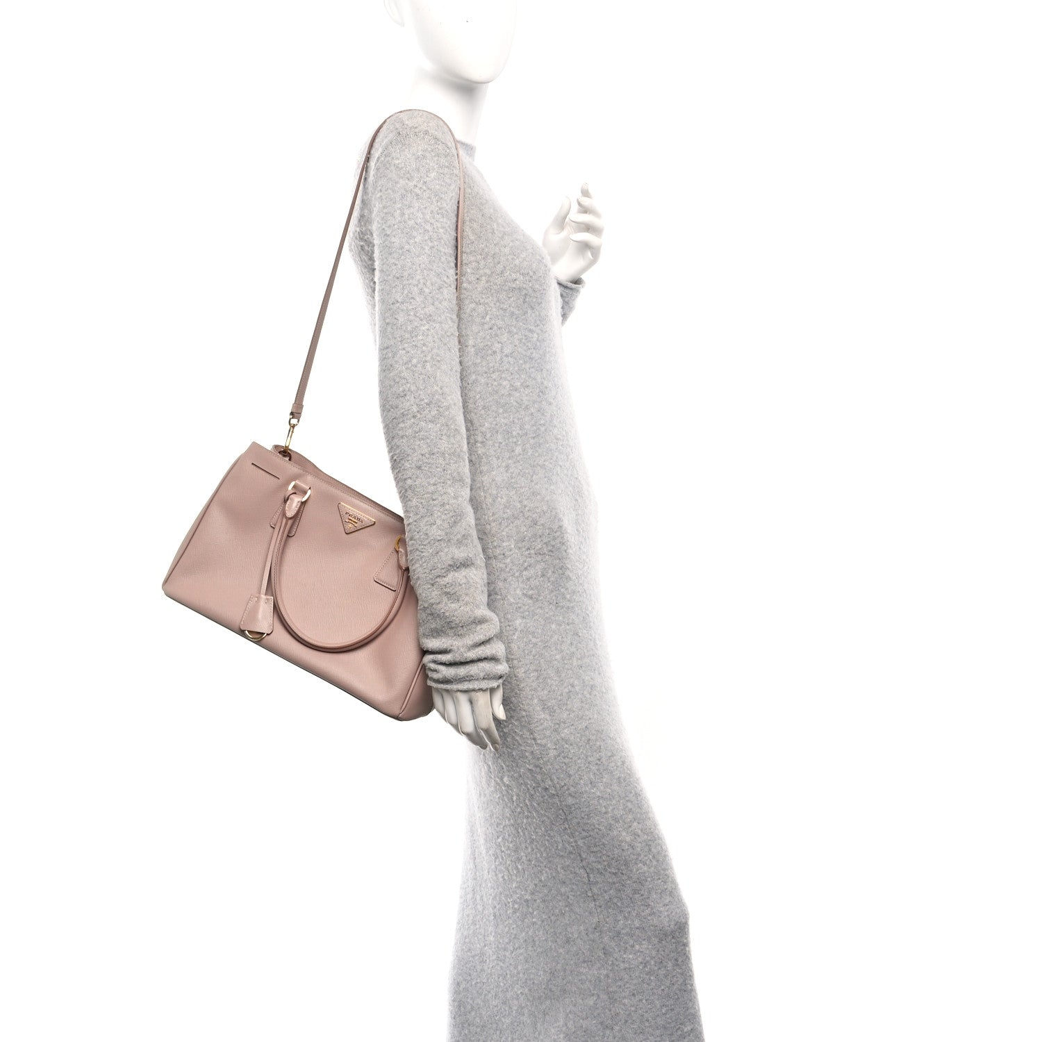 Saffiano Medium Galleria Double Zip Tote Cammeo