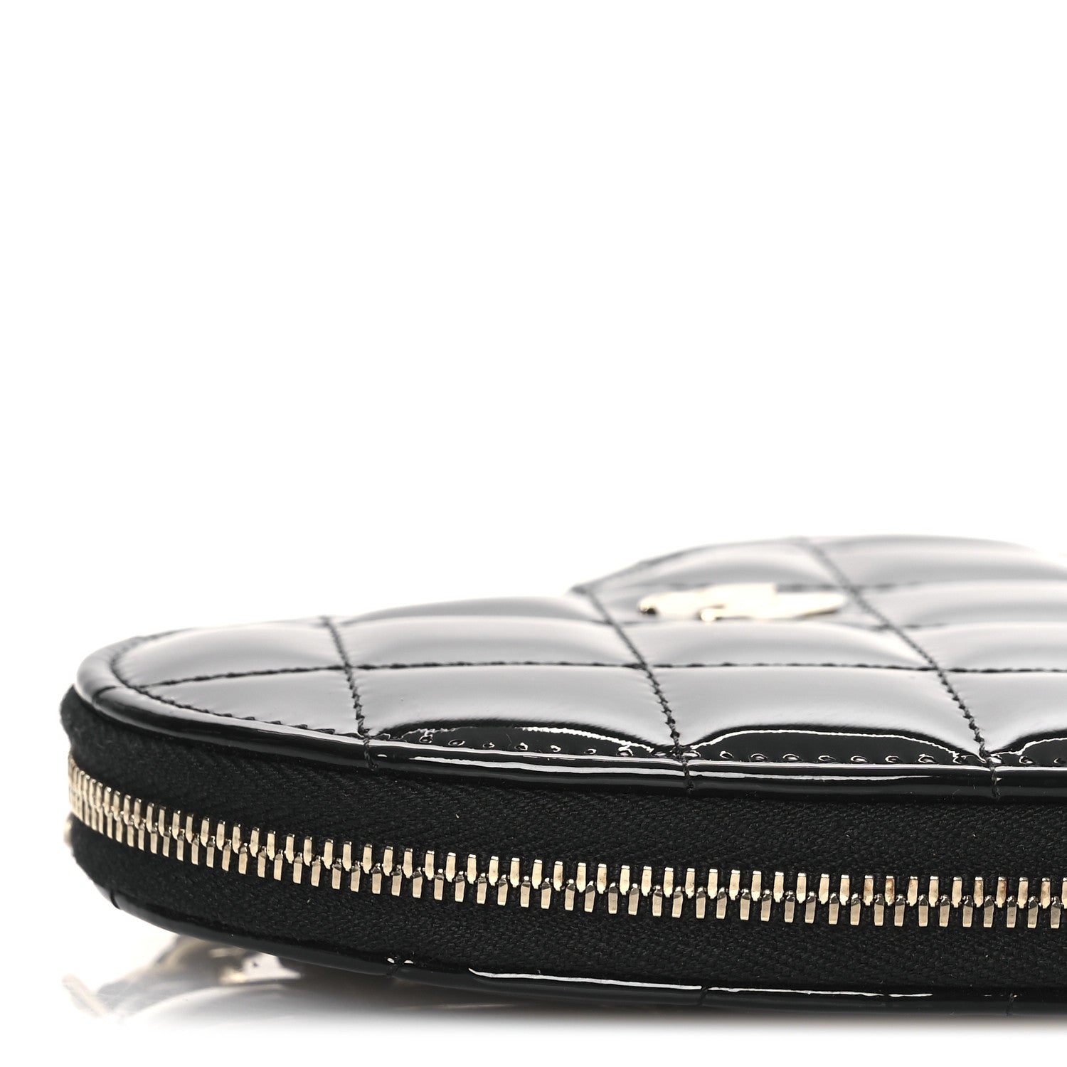 Patent Calfskin Resin Quilted CC Heart Clutch With Chain Black