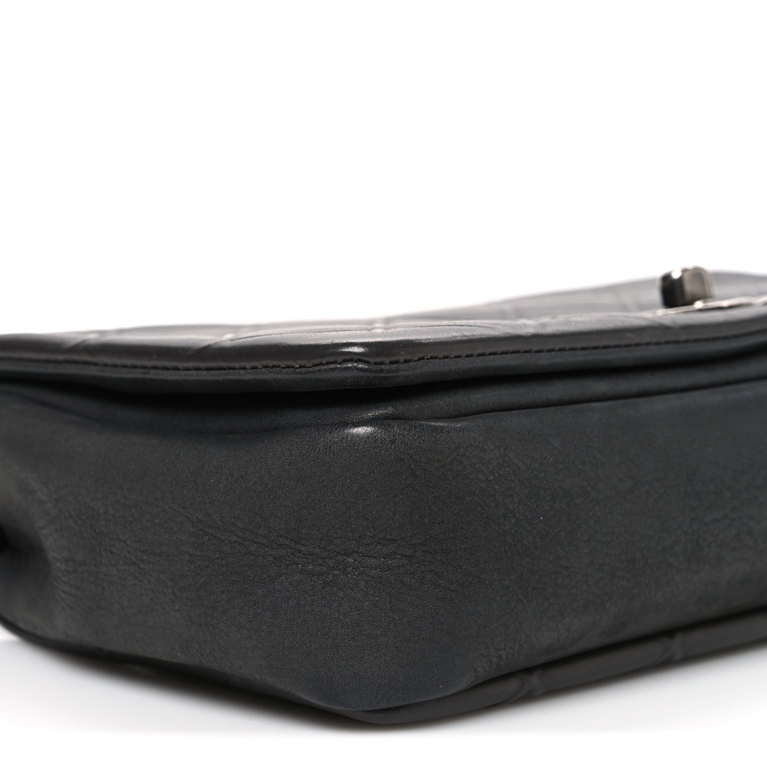 Calfskin Diamond Embossed Medium New Chic Flap Dark Grey