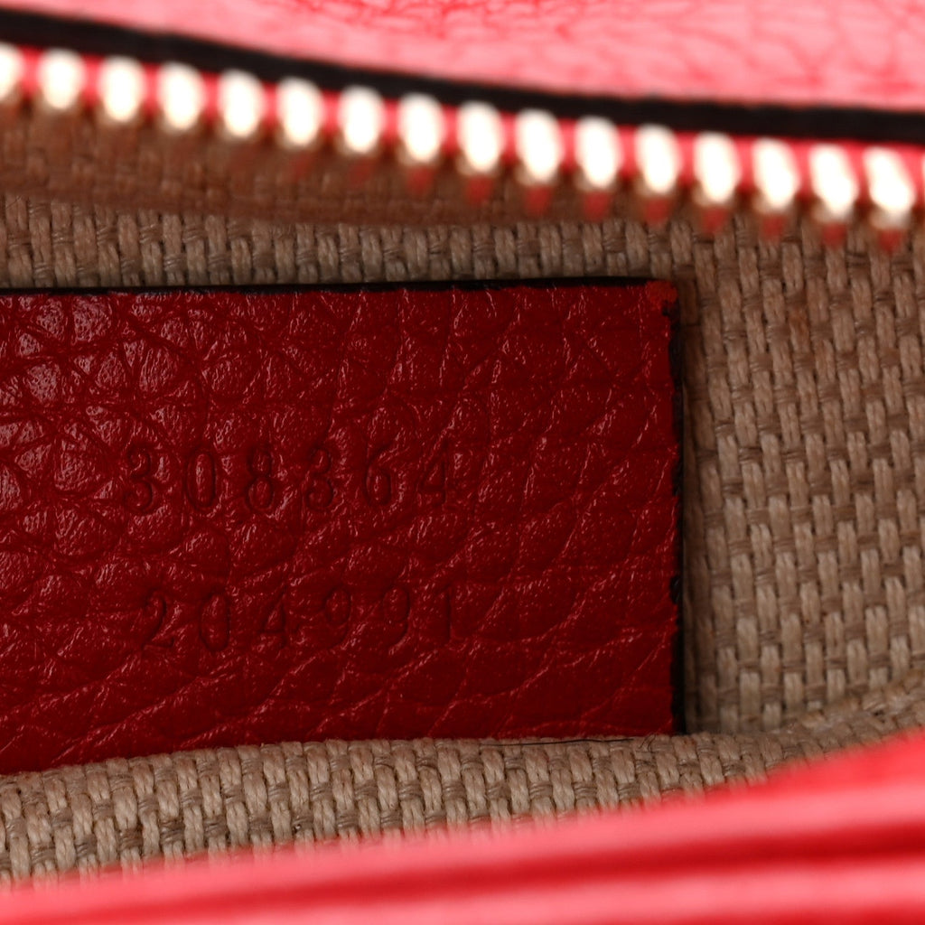 Pebbled Calfskin Small Soho Disco Bag Tabasco Red