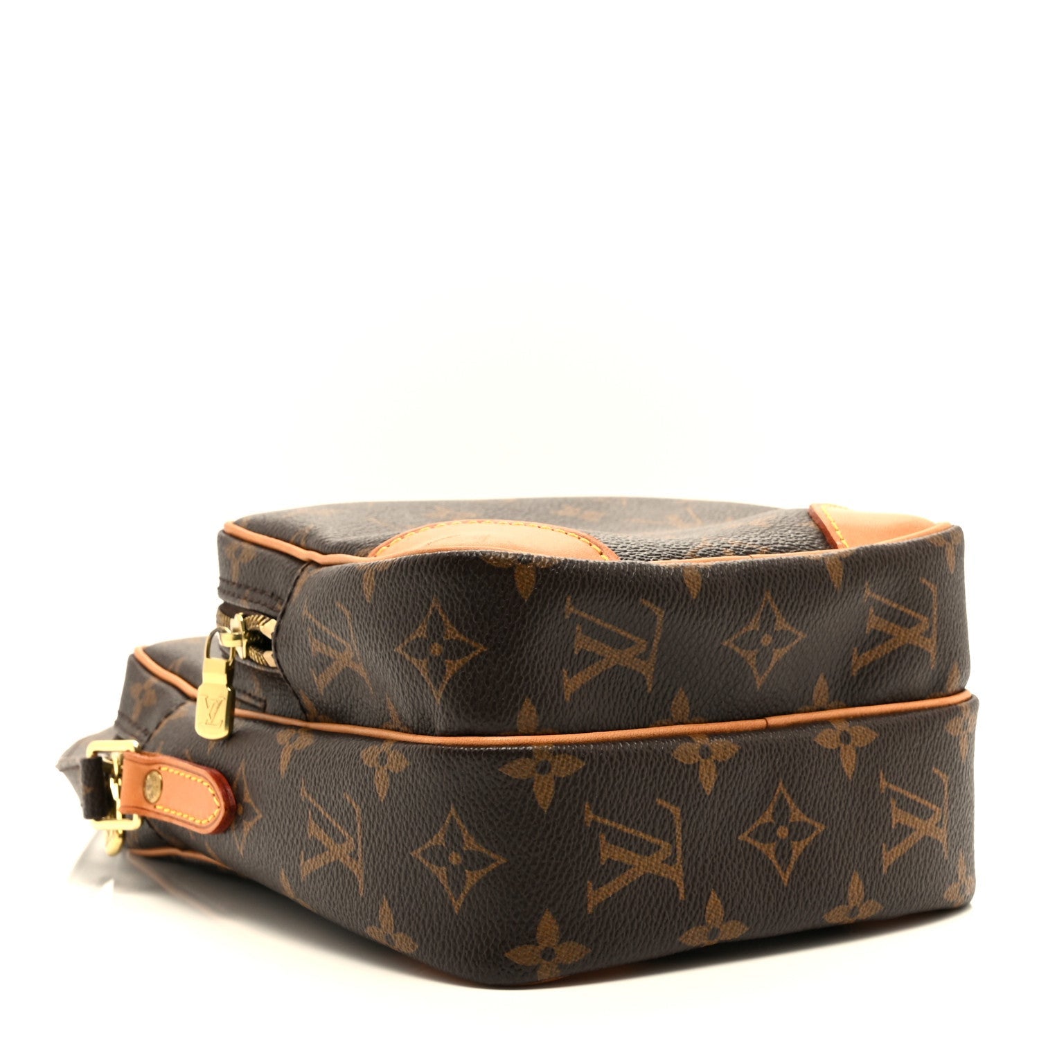 Monogram Amazone