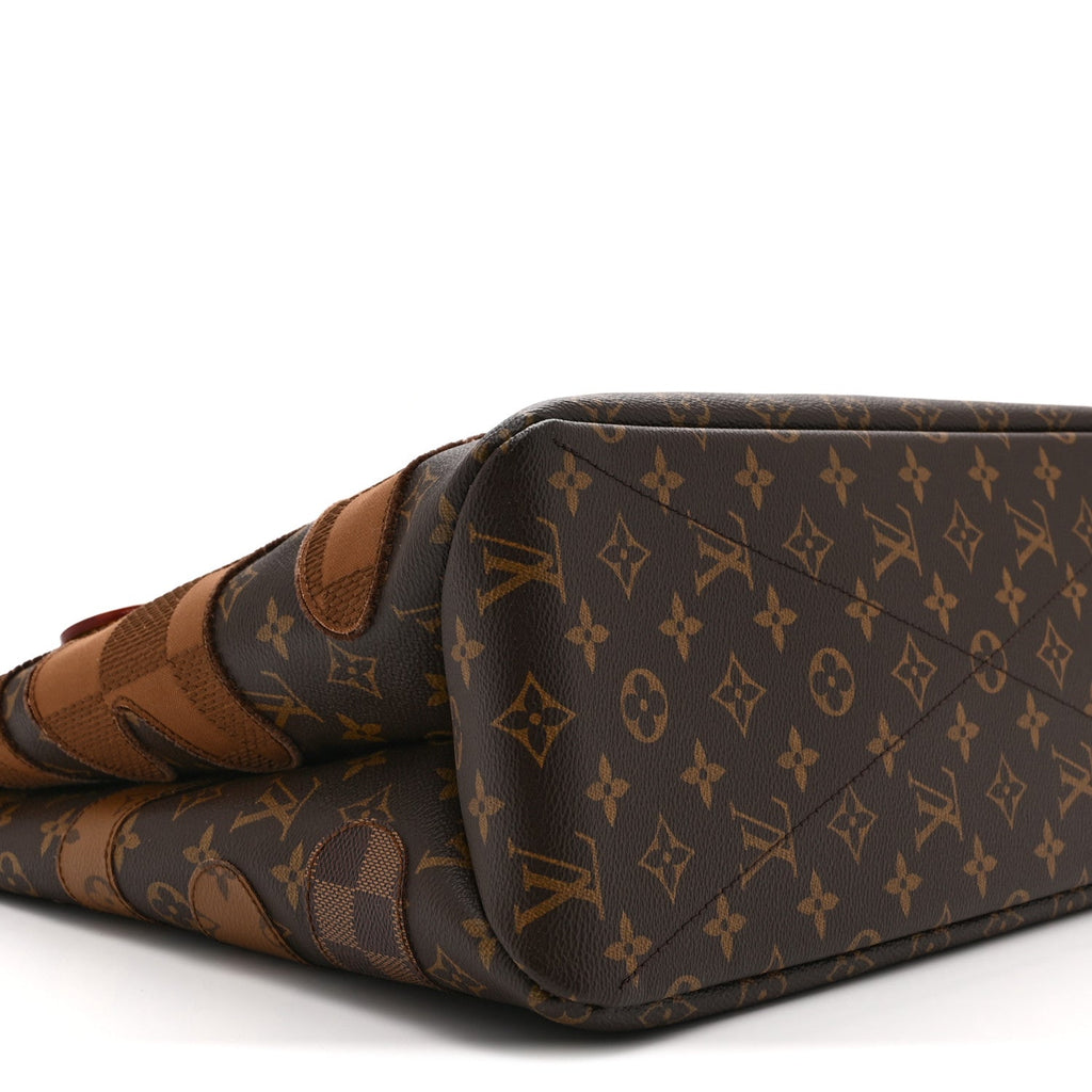 Monogram Landscape Shopper Tote MM Brown