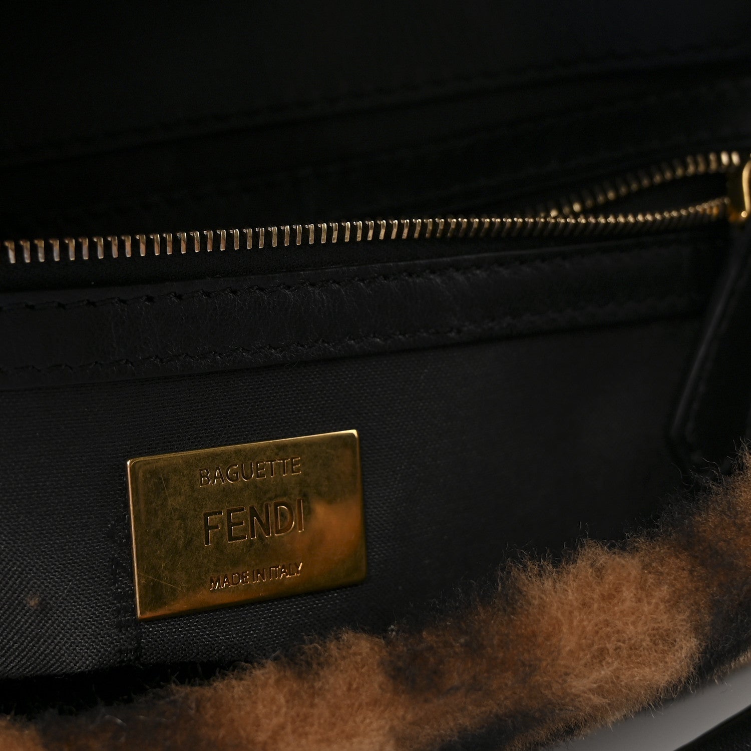 Shearling Vitello Dolce Macro FF 1974 Baguette Tobacco Black