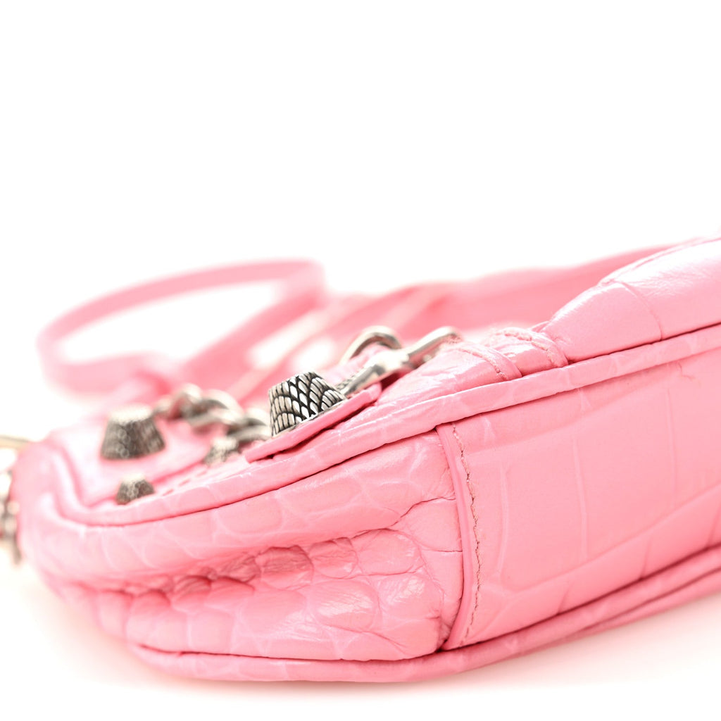 Extra Supple Calfskin Crocodile Embossed Le Cagole Mini Purse With Chain Sweet Pink