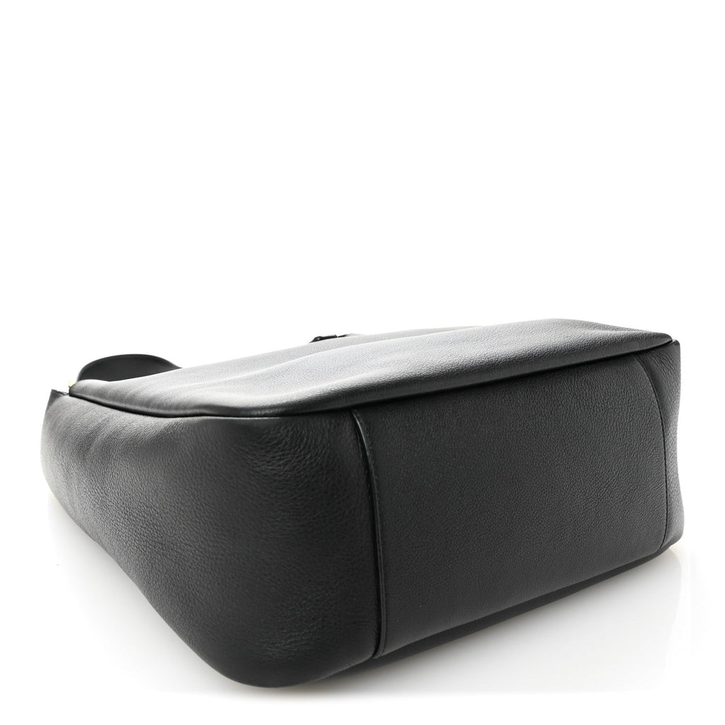 Supple Calfskin Large Le 5 A 7 Soft Hobo Black