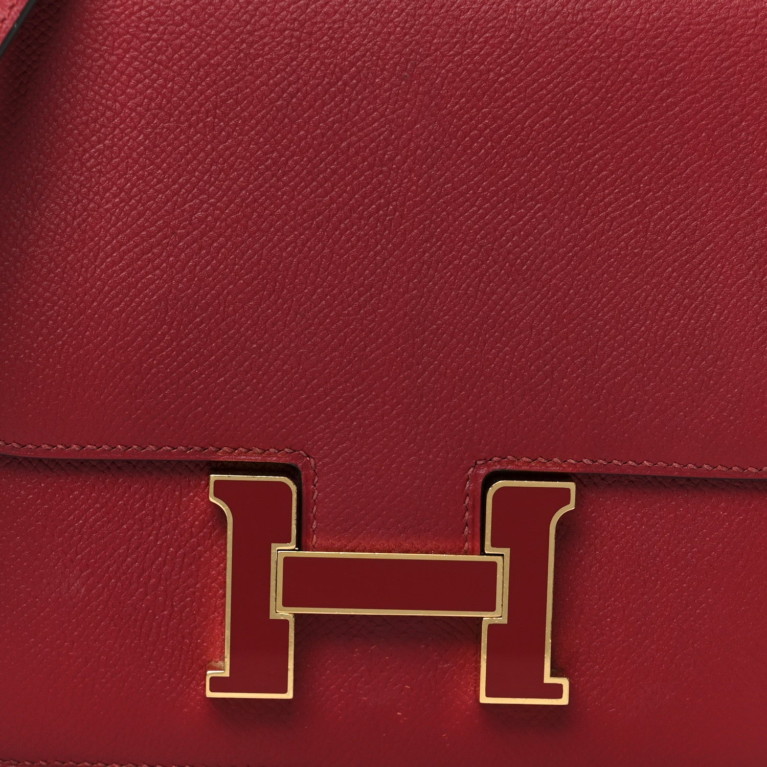 Epsom Enamel Constance 18 Rouge Grenat