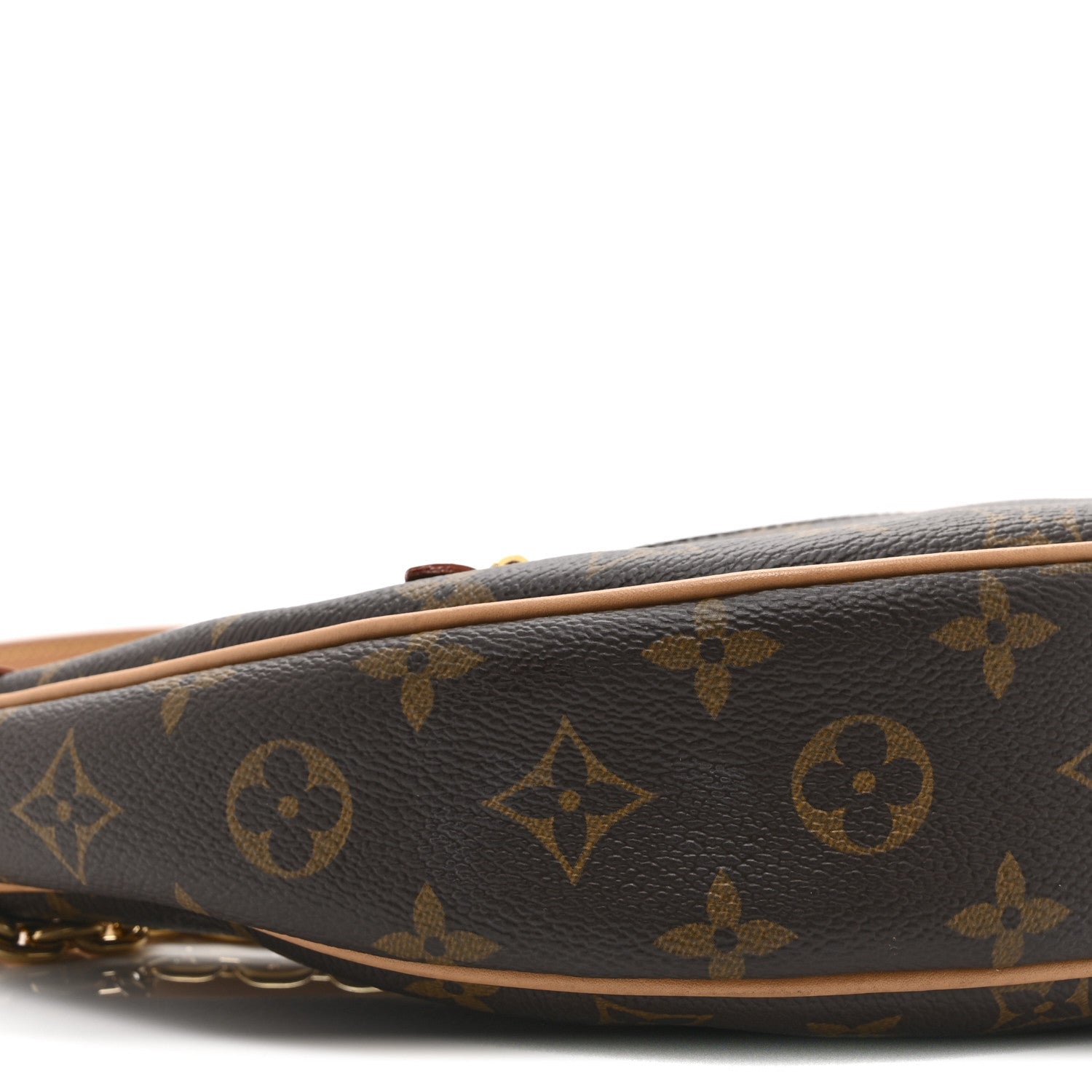 Monogram Loop