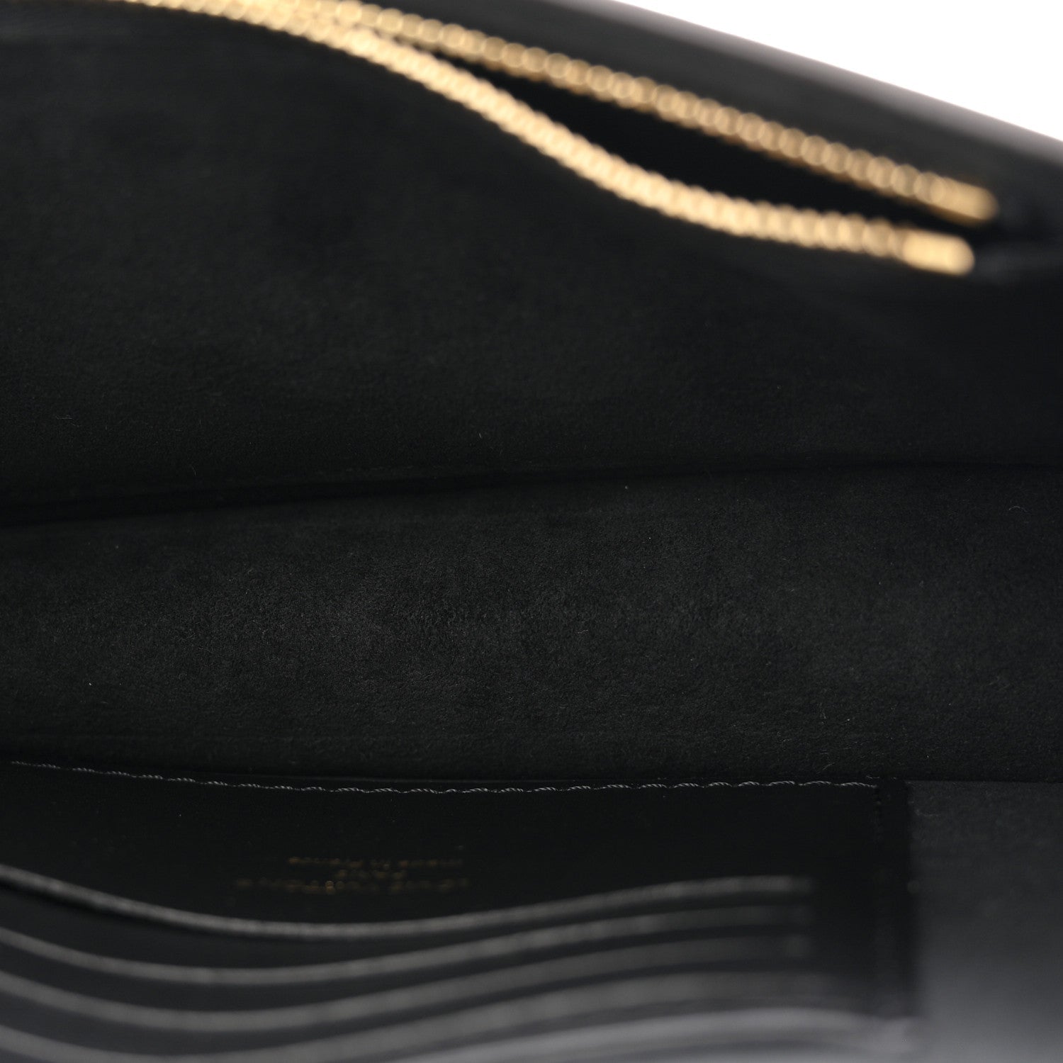 Reverse Monogram Dauphine Chain Wallet