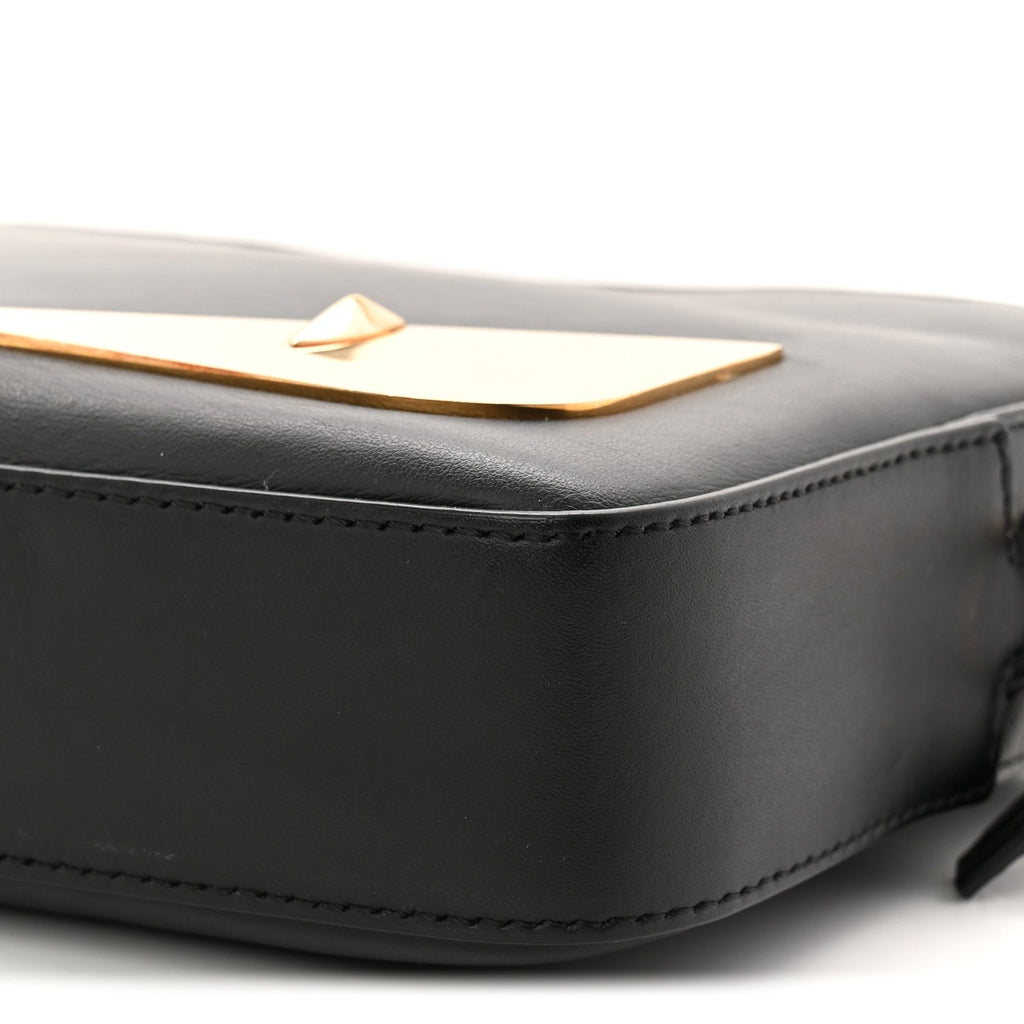 Vitello Century Metal Monster Eyes Medium Camera Case  Black