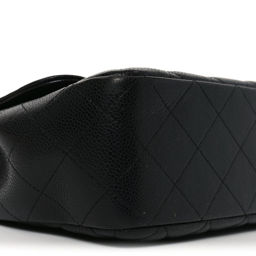 Caviar Quilted Jumbo Single Flap Black
