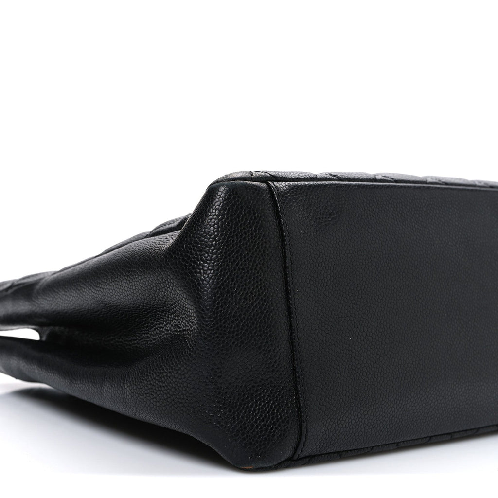 Caviar Quilted Grand Shopping Tote GST Black