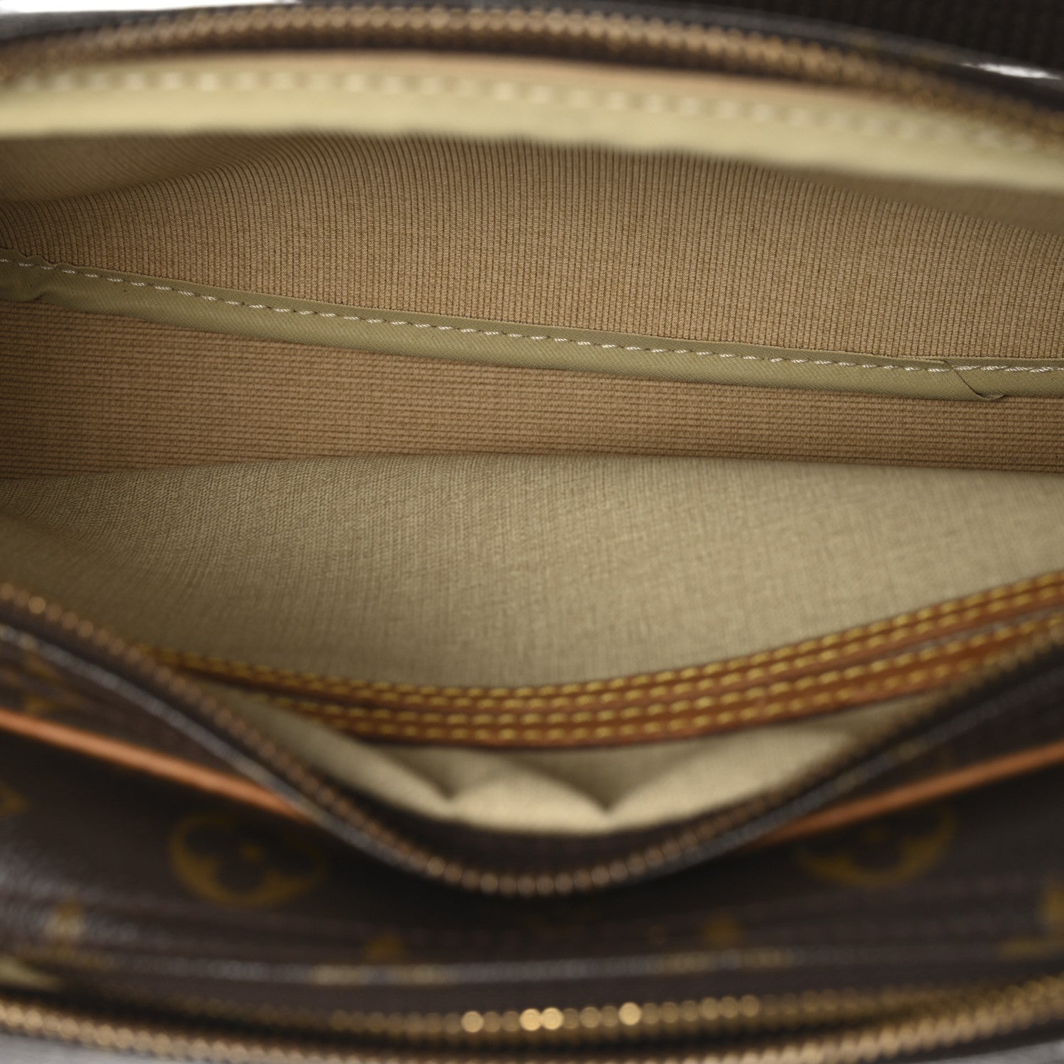 Monogram Reporter PM