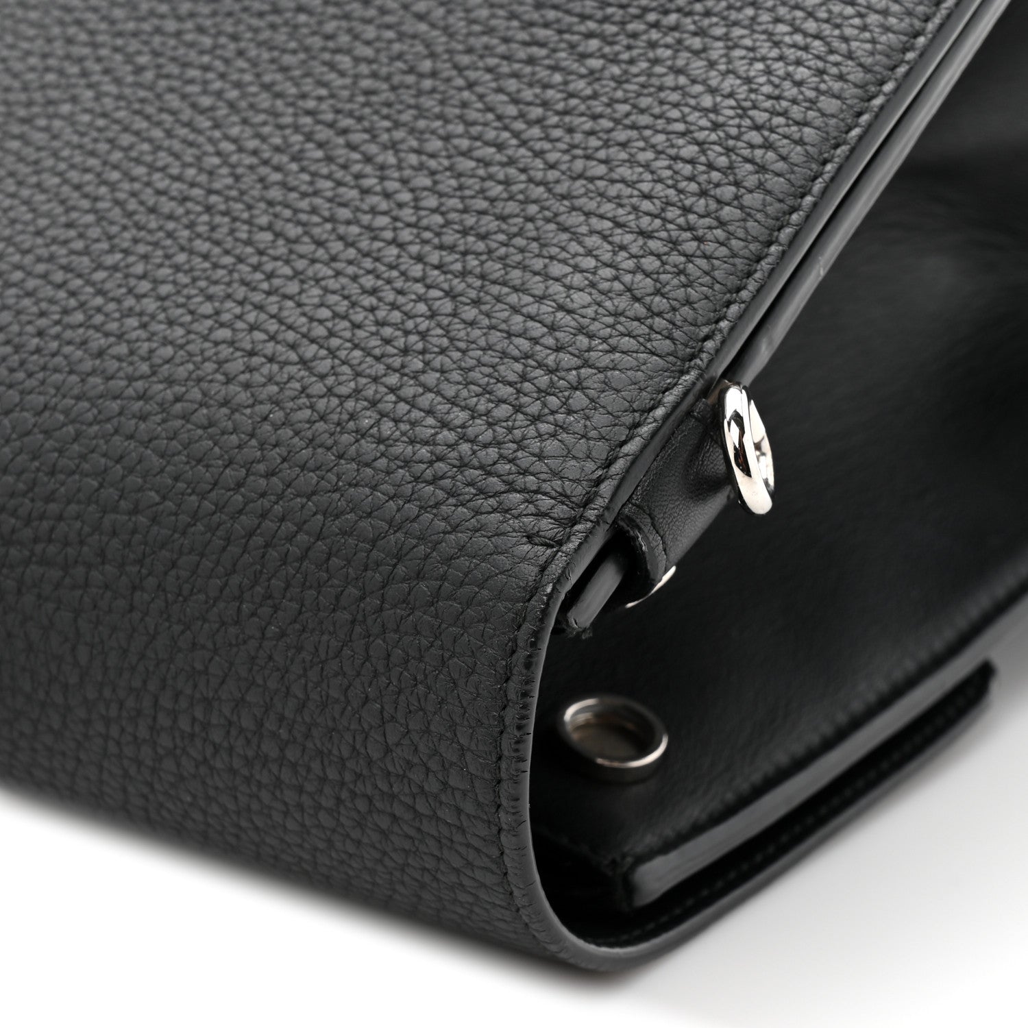 Grained Calfskin Large Diorever Flap Black