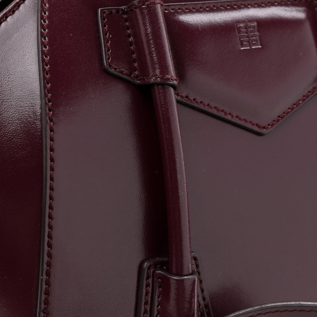 Box Calfskin Mini Lock Antigona Oxblood Red