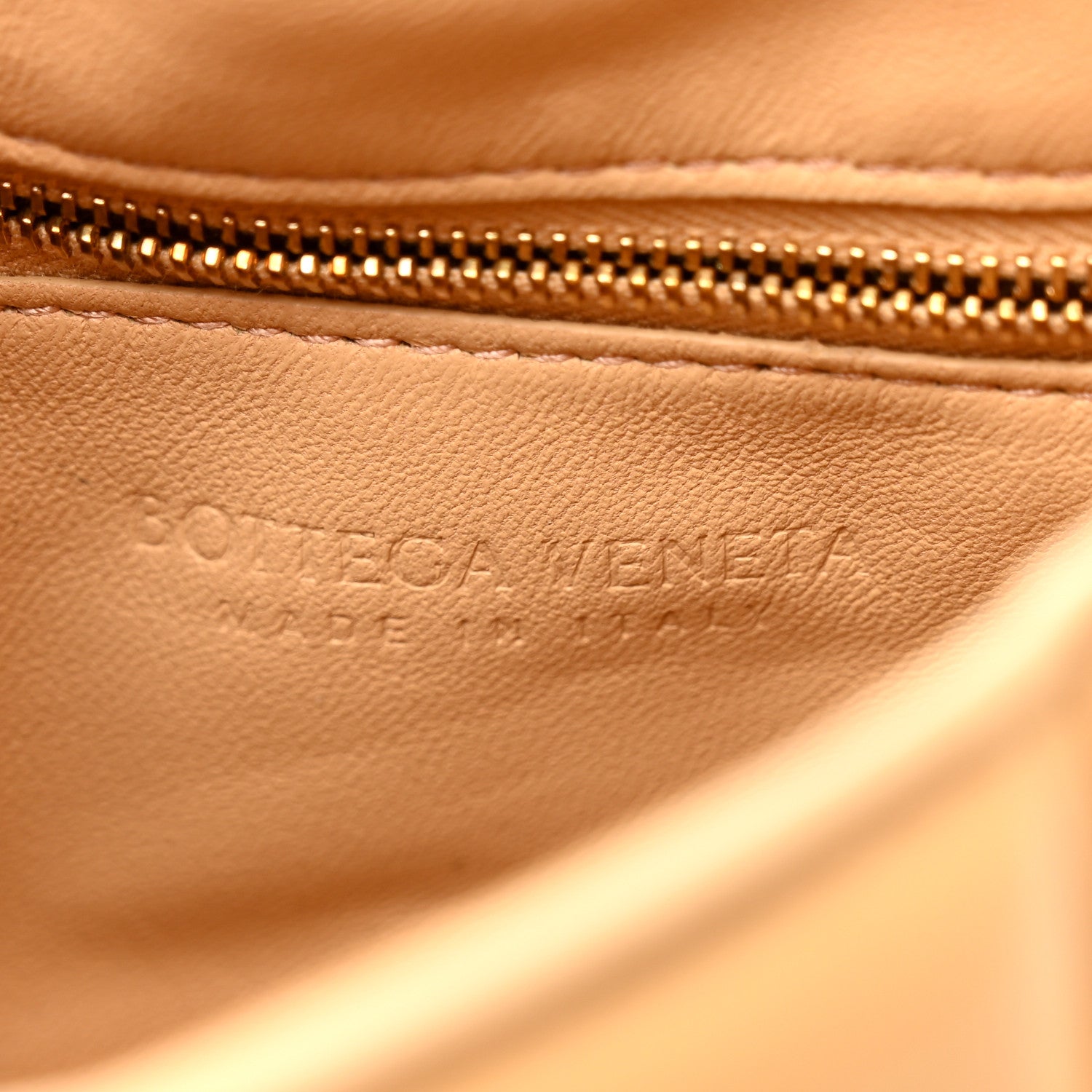 Lambskin Maxi Intreccio Padded Chain Cassette Crossbody Bag Porridge