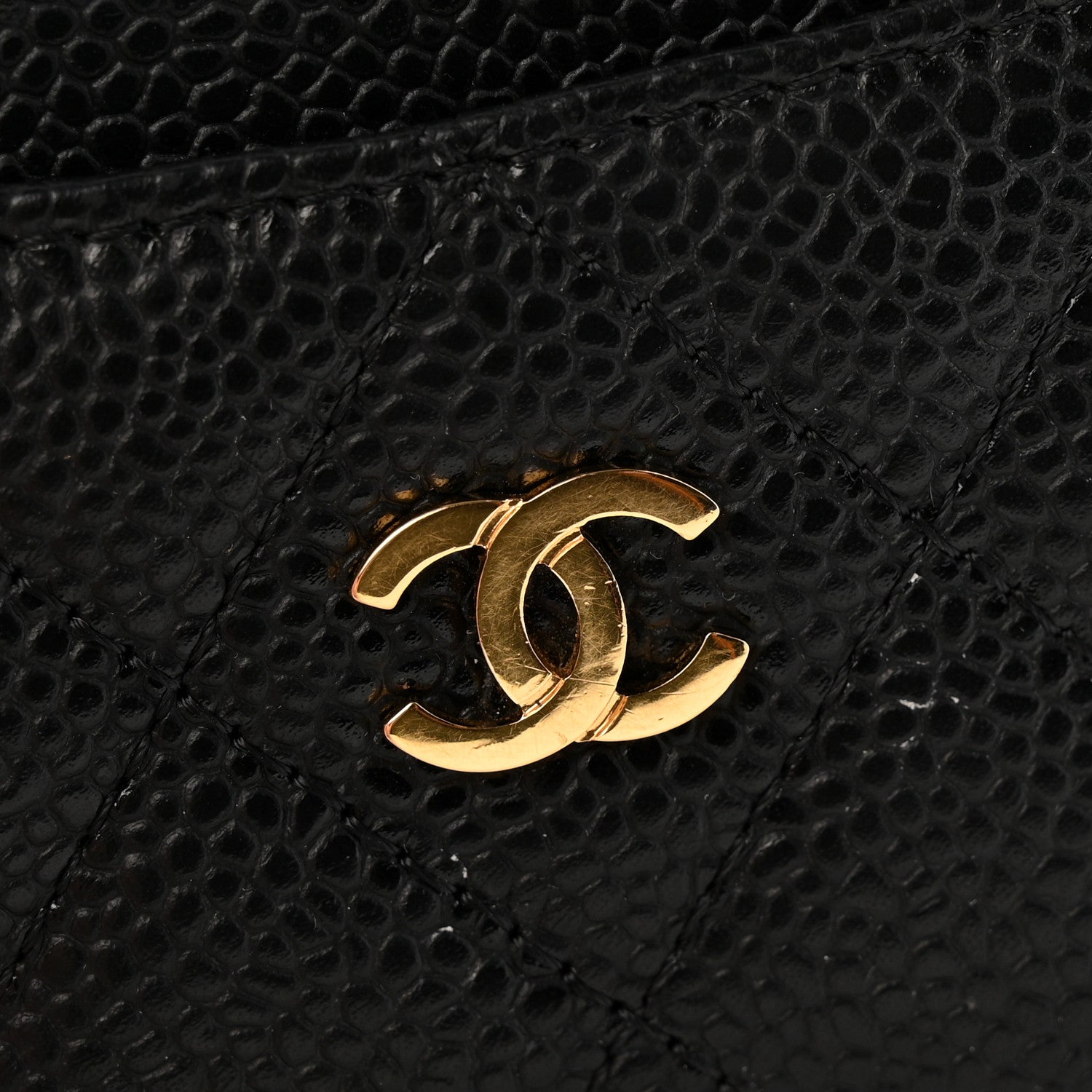 Caviar Quilted  Holder Black