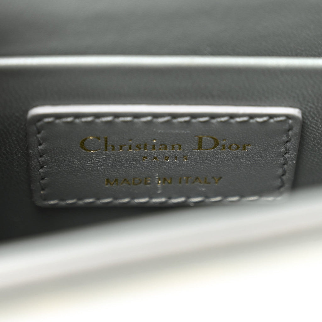 Box Calfskin 30 Montaigne Box Bag Gray