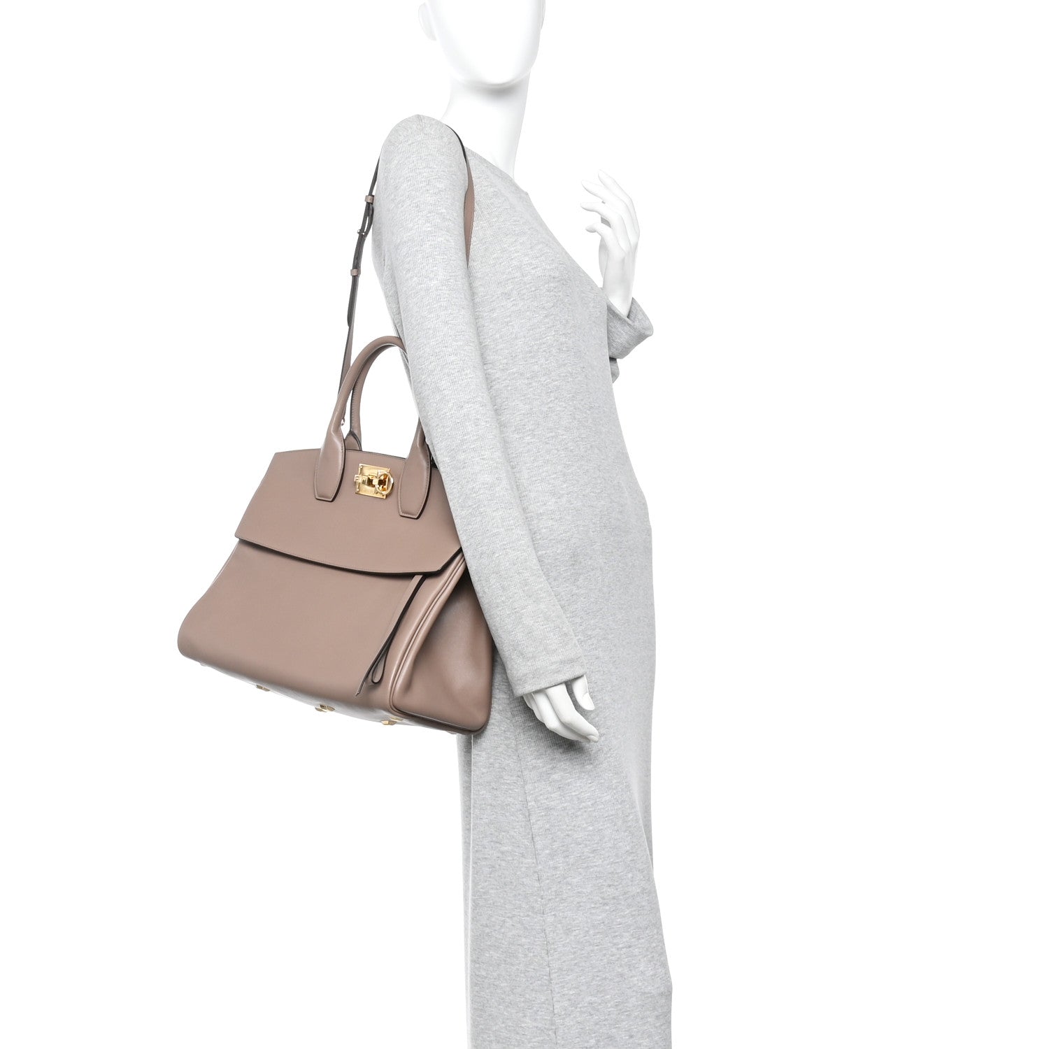 Smooth Calfskin Large The Studio Bag Caraway Seed