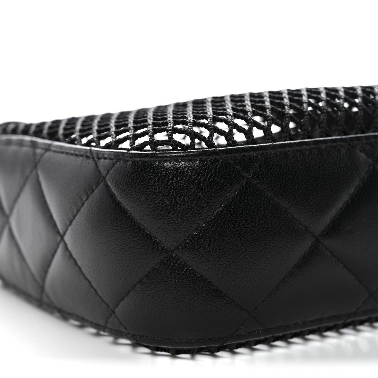 Mesh Shiny Lambskin Clutch With Chain Black