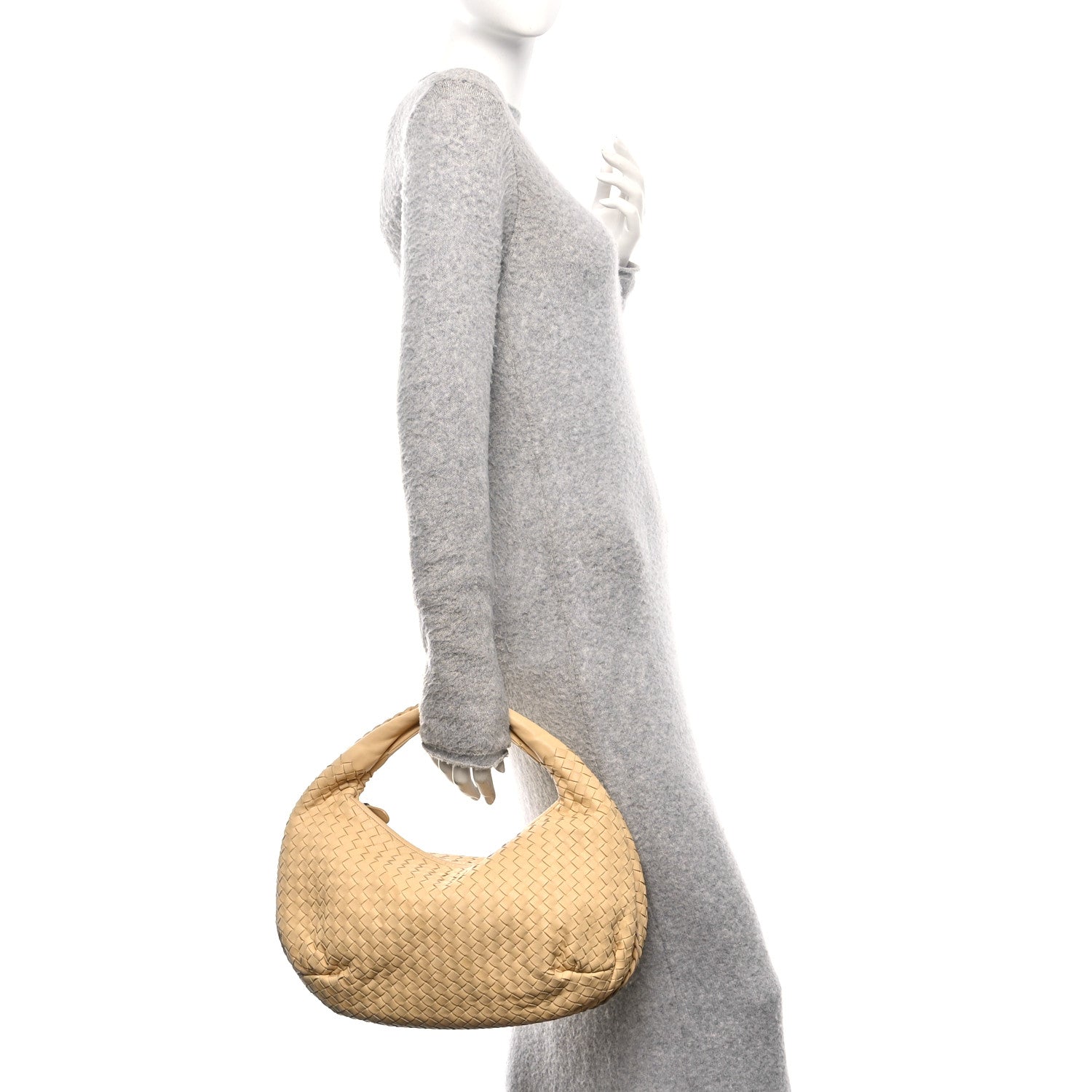 Nappa Intrecciato Medium Belly Veneta Hobo Banane