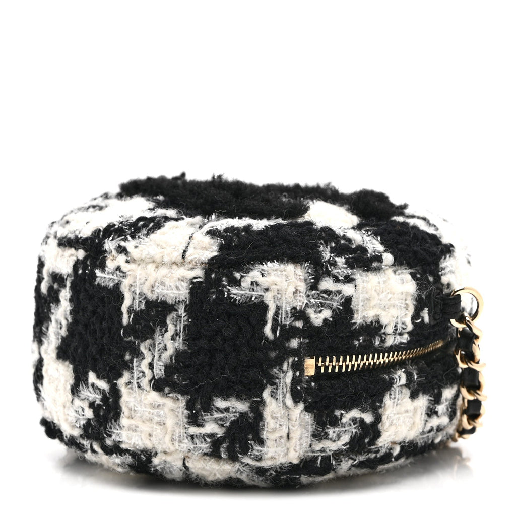 Wool Tweed Lambskin Quilted Round Clutch With Chain and Coin Purse Black White