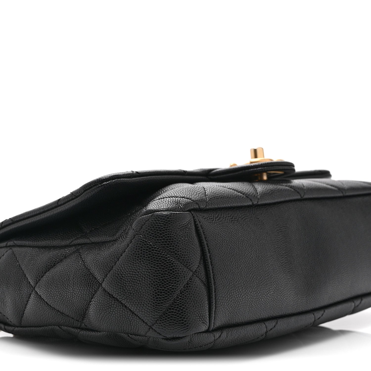 Caviar Quilted Medium Chain Flap  Black