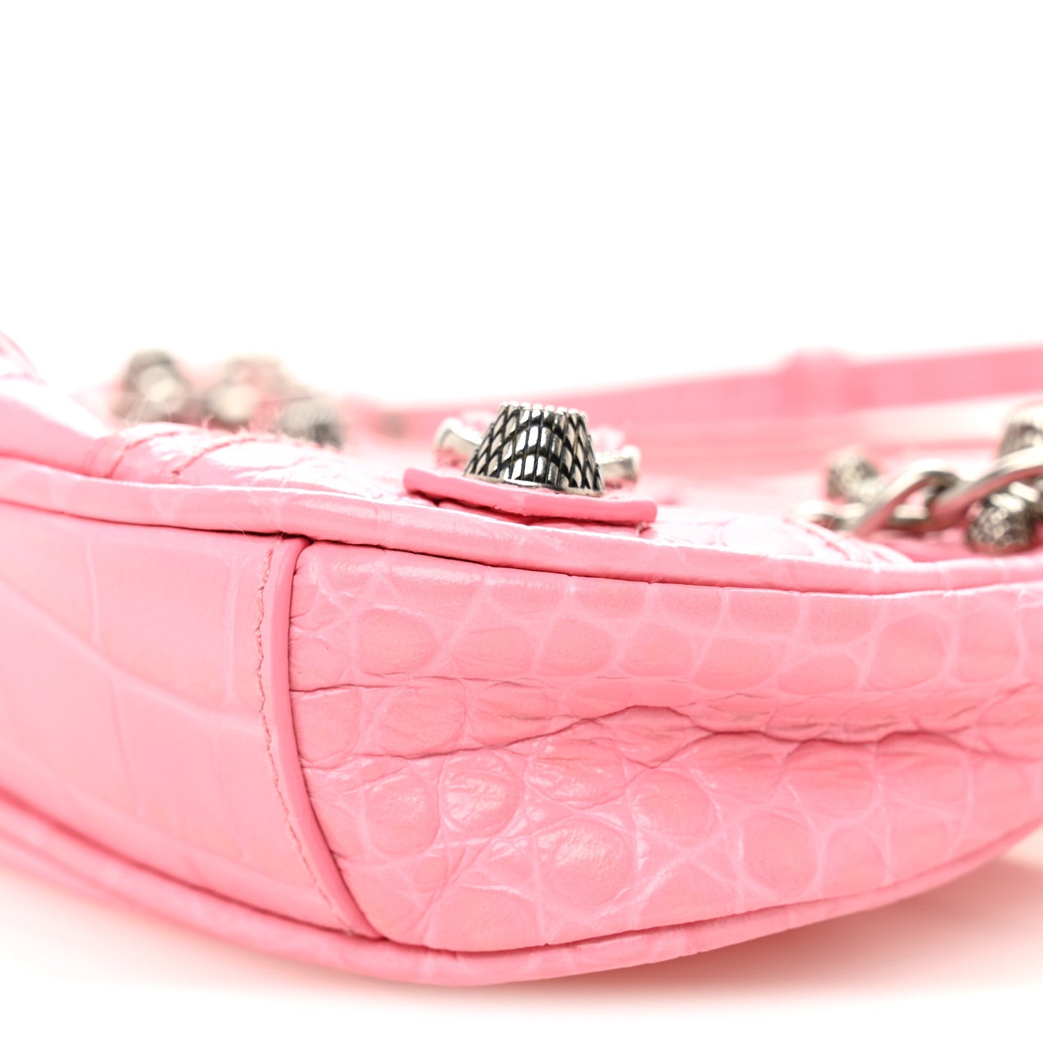 Extra Supple Calfskin Crocodile Embossed Le Cagole Mini Purse With Chain Sweet Pink