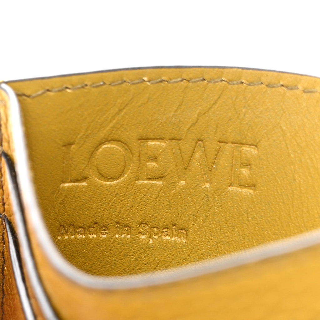 Grained Calfskin Signature Plain  Holder